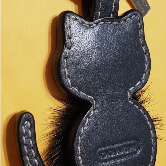 Rare Hard To Find Coach Black Cat Mink GUC - Picture 5 of 5